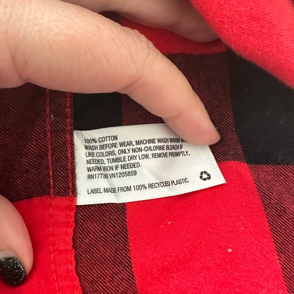 Cat & Jack Toddler boys plaid woven long sleeve shirt 5T - Picture 4 of 4